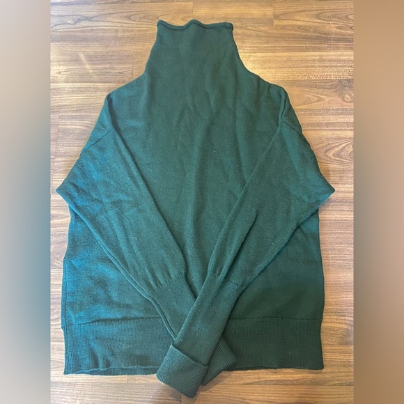 Wilfred cyprie sweater. - Picture 1 of 4